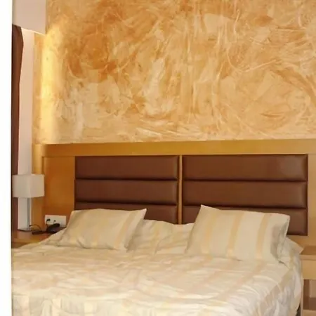 Diana Art Boutique Ξενοδοχείο 4*