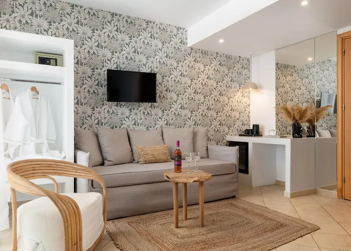 Diana Art Boutique Ξενοδοχείο 3*