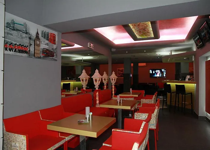 מלון Diana Art Boutique 3*