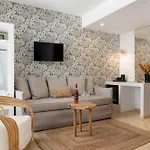 Diana Art Boutique מלון 3*