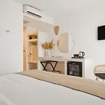 Diana Art Boutique Hotel 3*